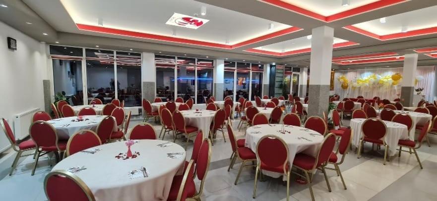 Kompleksi Cfn Albania Bucimas Dış mekan fotoğraf