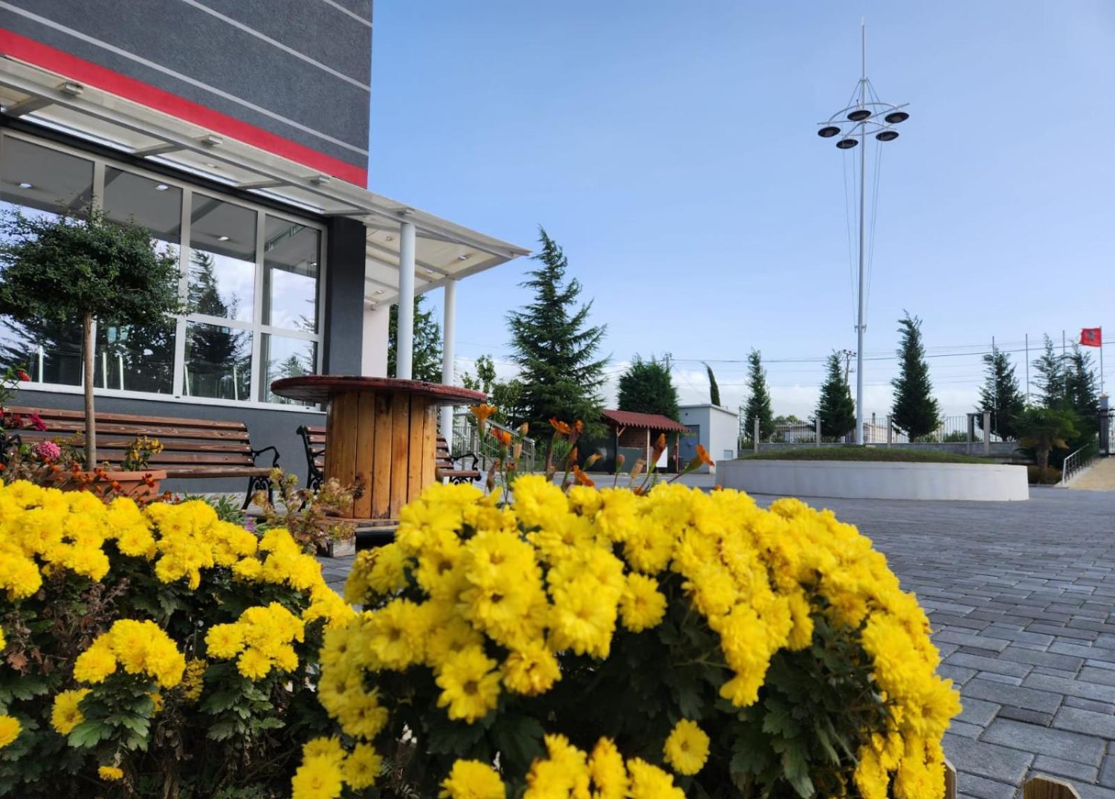 Kompleksi Cfn Albania Bucimas Dış mekan fotoğraf